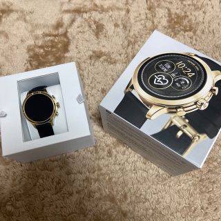 マイケルコース(Michael Kors)のマイケルコース  スマートウォッチ　黒(腕時計(デジタル))