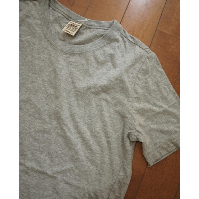 Lee(リー)のLee リー　半袖Tシャツ XSサイズ レディースのトップス(Tシャツ(半袖/袖なし))の商品写真
