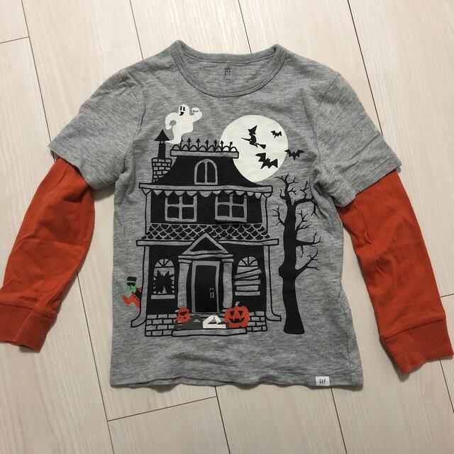 babyGAP(ベビーギャップ)のうき様専用 ギャップ ハロウィン ロンT 長袖 カットソー 110cm 5歳 キッズ/ベビー/マタニティのキッズ服男の子用(90cm~)(Tシャツ/カットソー)の商品写真