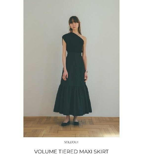 先着順CLANE VOLUME TIERED MAXI SKIRT