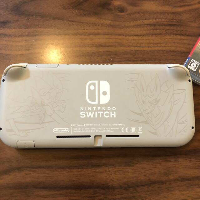 Switchライト　モンハンライズ