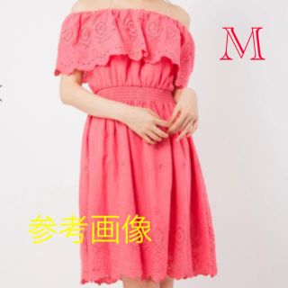 セシルマクビー(CECIL McBEE)の【未使用品】セシルマクビー　レースオフショルワンピース　M(ミニワンピース)