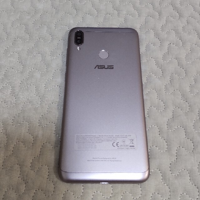 ASUS ZenFone MAX M2 中古 比較的美品の通販 by まささん's shop｜ラクマ