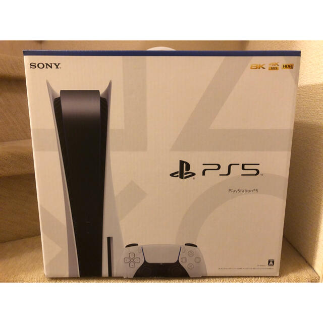 PlayStation(プレイステーション)のSONY PlayStation5 CFI-1000A01 ps5 本体　新品 エンタメ/ホビーのゲームソフト/ゲーム機本体(家庭用ゲーム機本体)の商品写真