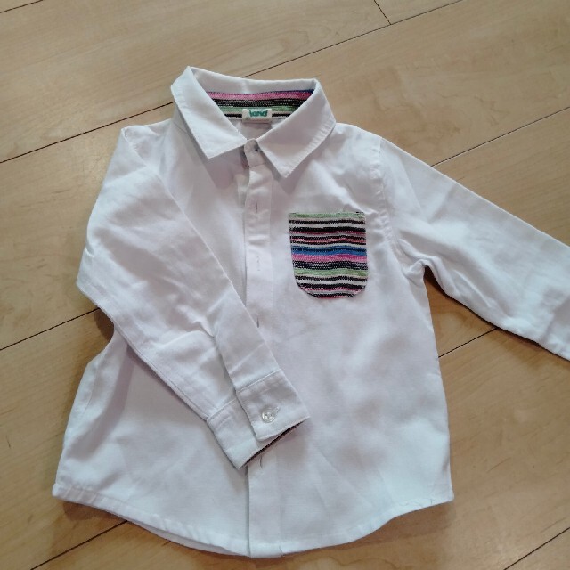 未使用★キッズ　トップス　シャツ キッズ/ベビー/マタニティのキッズ服男の子用(90cm~)(ブラウス)の商品写真