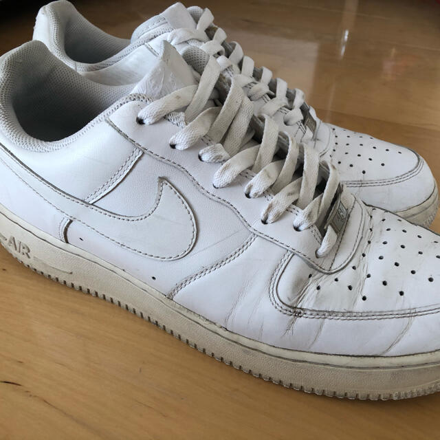 NIKE(ナイキ)のナイキ NIKEエアフォース1 ロー AIRFORCE1LOWホワイト '07 メンズの靴/シューズ(スニーカー)の商品写真