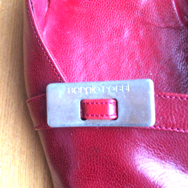 Sergio Rossi(セルジオロッシ)のセルジオロッシ　サンダル　赤　38サイズ レディースの靴/シューズ(ハイヒール/パンプス)の商品写真