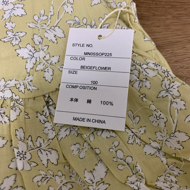 petit main(プティマイン)の新品　ペアマノン　プティマイン　ZARA ワンピース　100　半袖　花　フラワー キッズ/ベビー/マタニティのキッズ服女の子用(90cm~)(ワンピース)の商品写真