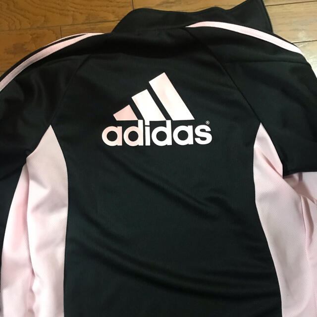 adidas(アディダス)のadidasジャージ 150 ３点セット キッズ/ベビー/マタニティのキッズ服女の子用(90cm~)(その他)の商品写真