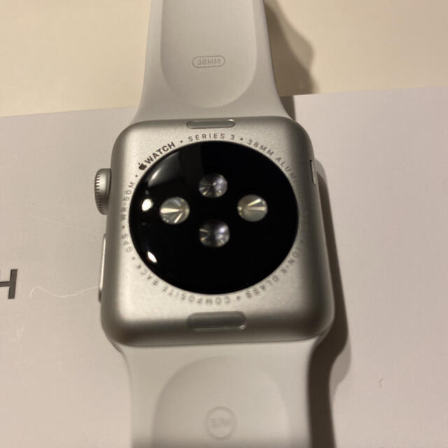 Apple Watch 3 ほぼ未使用 98% バンド未使用