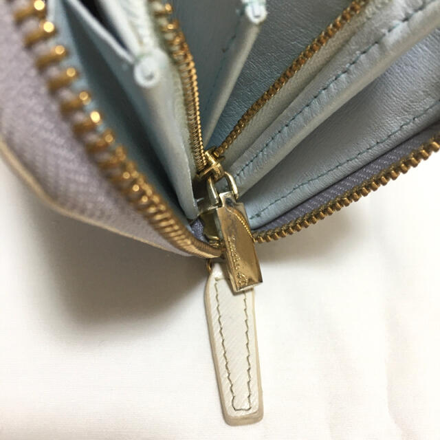 4℃(ヨンドシー)のルリア4℃ L字ファスナー　長財布 レディースのファッション小物(財布)の商品写真