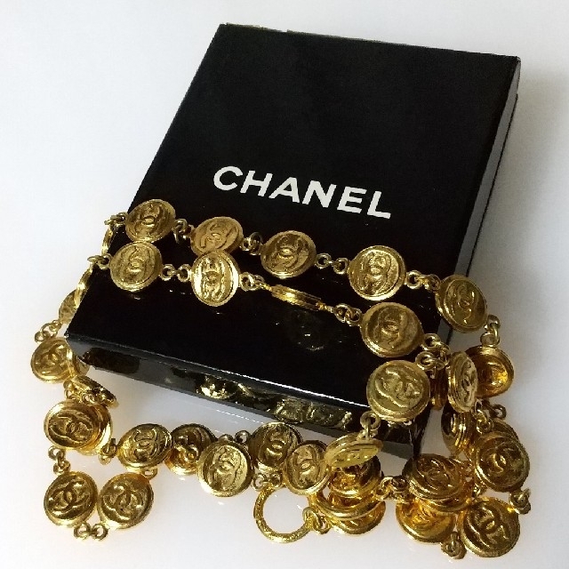 CHANEL(シャネル)の専用ページです。 レディースのアクセサリー(ネックレス)の商品写真