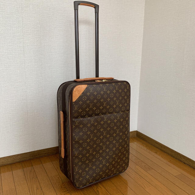 LOUIS VUITTON(ルイヴィトン)の美品　ルイヴィトン　ペガス レディースのバッグ(スーツケース/キャリーバッグ)の商品写真