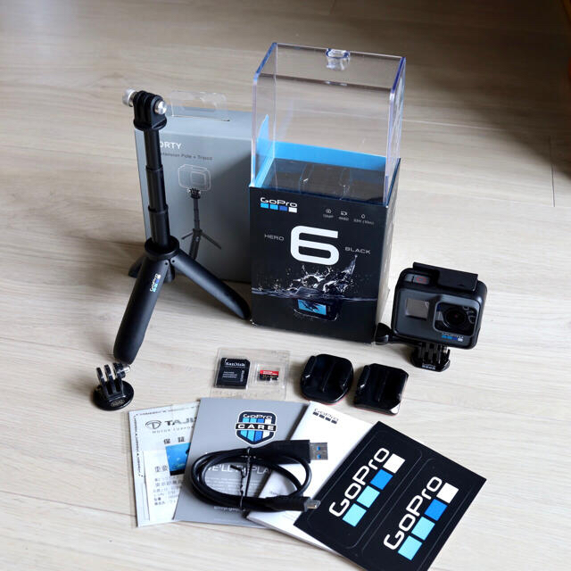 GoPro HERO 6 + SDカード + SHORTY + 三脚用マウント ビデオカメラ