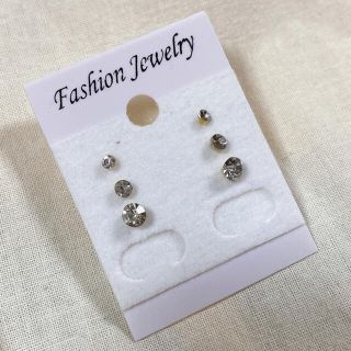 樹脂ピアス(ピアス)