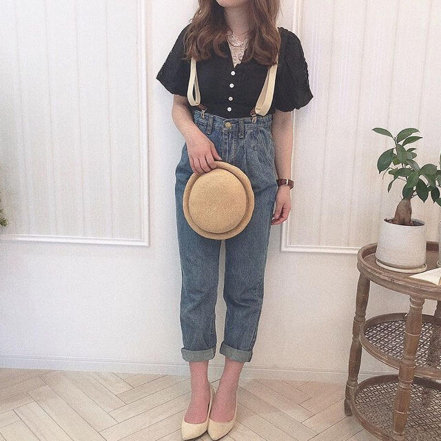 winkmiu ♡ lace balloon sleeve blouse レディースのトップス(シャツ/ブラウス(半袖/袖なし))の商品写真