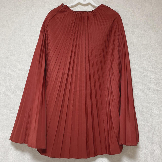 Lily Brown(リリーブラウン)の【専用】Lily Brown  リリーブラウン　プリーツスカート　ロング　赤　 レディースのスカート(ロングスカート)の商品写真