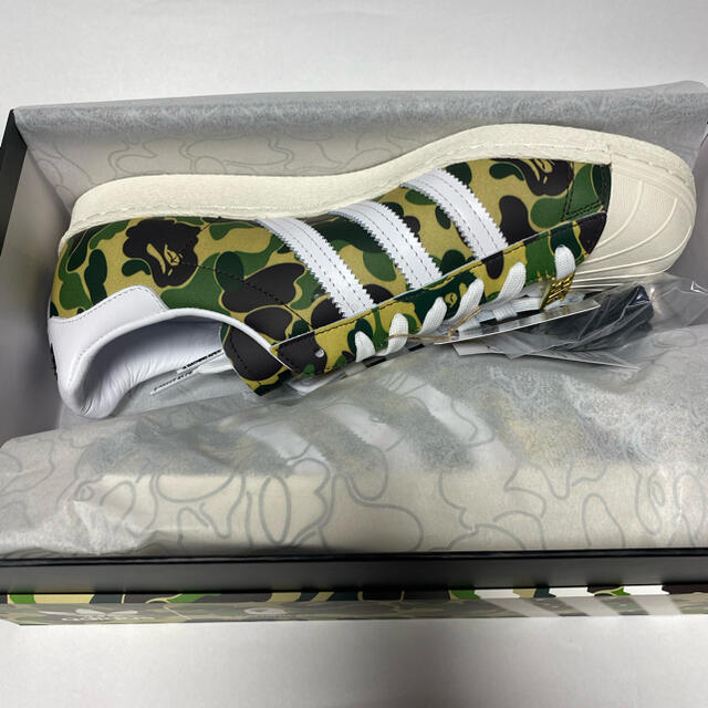 A BATHING APE(アベイシングエイプ)のBAPE X Adidas superstar GREEN CAMO 28cm メンズの靴/シューズ(スニーカー)の商品写真