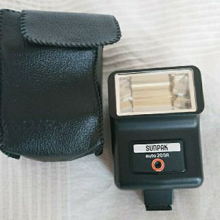 ニコン(Nikon)の【実用】小型ストロボ SUNPAK auto 20SR THYRISTOR(ストロボ/照明)