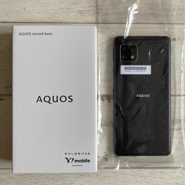 AQUOS(アクオス)のAQUOS sense4 basic ＊Black SIMロック解除済み スマホ/家電/カメラのスマートフォン/携帯電話(スマートフォン本体)の商品写真