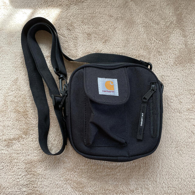 carhartt(カーハート)のCarharttショルダーバック 専用 メンズのバッグ(ショルダーバッグ)の商品写真