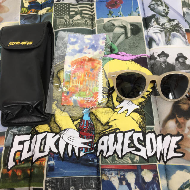 Supreme(シュプリーム)のfucking awesome moon pix sunglasses べっこう メンズのファッション小物(サングラス/メガネ)の商品写真