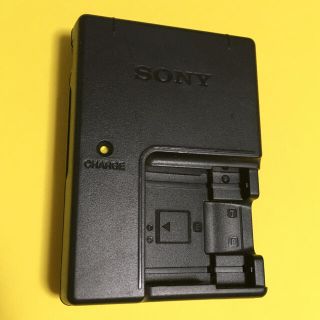 ソニー(SONY)のソニー純正バッテリーチャージャー　BC-CS3(コンパクトデジタルカメラ)