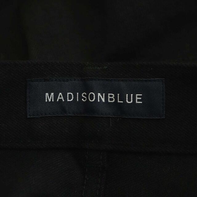 MADISONBLUE(マディソンブルー)のマディソンブルー パンツ へムカットスリムフレアデニム ジーンズ S 黒 レディースのパンツ(デニム/ジーンズ)の商品写真