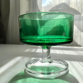 アンティーク　デザートグラス　グリーン　MADE IN FRANCE(グラス/カップ)