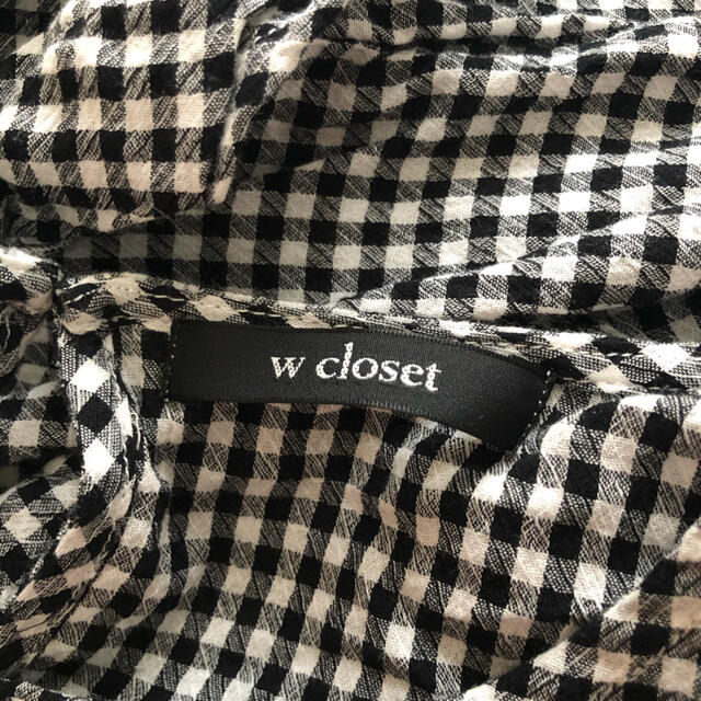 w closet(ダブルクローゼット)のw closet ギンガムチェックフリルブラウス レディースのトップス(シャツ/ブラウス(半袖/袖なし))の商品写真