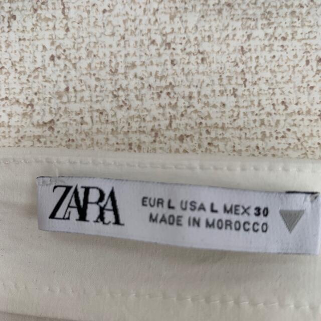 ZARA(ザラ)のZARA パフスリーブトップス レディースのトップス(シャツ/ブラウス(半袖/袖なし))の商品写真