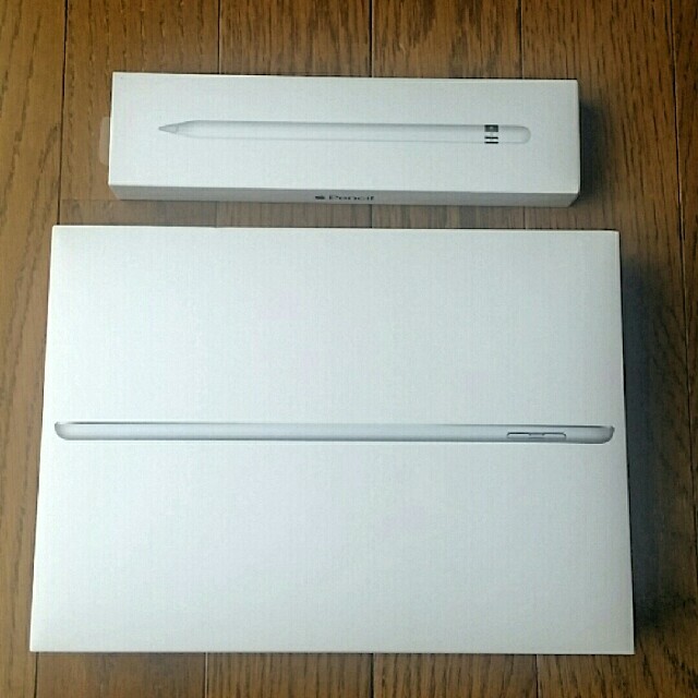 【美品】iPad 第6世代 【純正ペン付き】