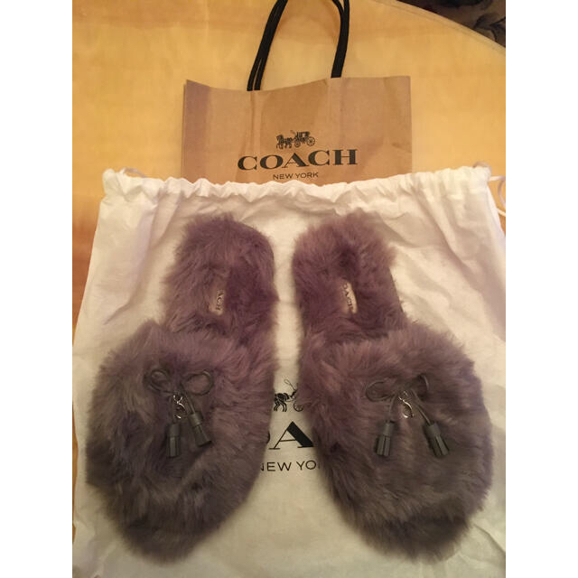 COACH(コーチ)の新品 COACH FURRY SLIPPERS 27cm レディースの靴/シューズ(その他)の商品写真