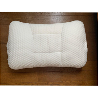 ニトリ(ニトリ)のニトリ　高さが10ヵ所調整できる枕(枕)