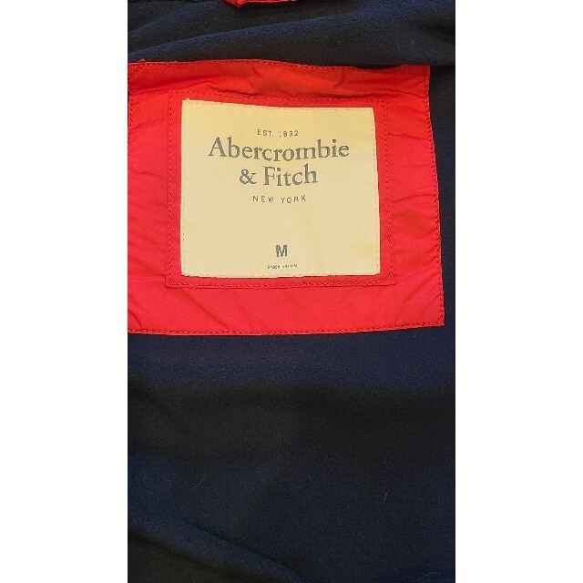 Abercrombie&Fitch(アバクロンビーアンドフィッチ)のアバクロ　ダウンベスト メンズのジャケット/アウター(ダウンベスト)の商品写真