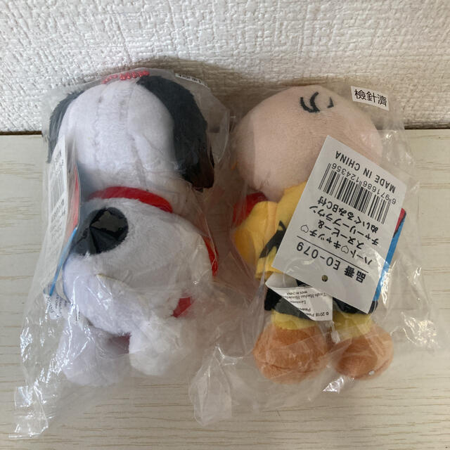 SNOOPY(スヌーピー)の★新品未使用品★ スヌーピー ぬいぐるみ　2点セット エンタメ/ホビーのおもちゃ/ぬいぐるみ(ぬいぐるみ)の商品写真