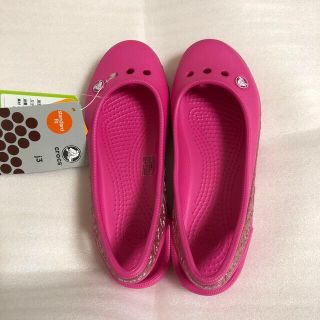 クロックス(crocs)の＊クロックス　サンダル　21cm  女の子(サンダル)