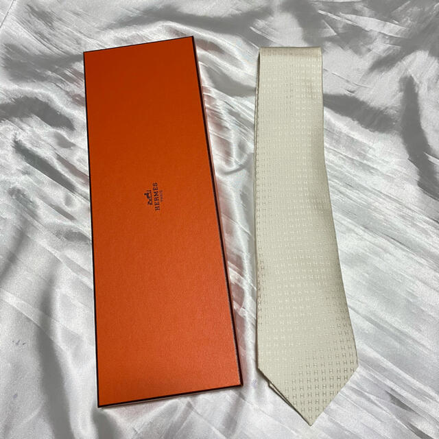 エルメス HERMES Paris ネクタイ 冠婚葬祭 柔らかい forhans.com.pk