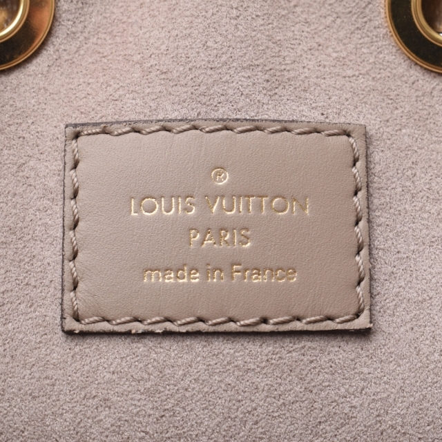 LOUIS VUITTON(ルイヴィトン)のルイヴィトン モノグラム バイカラー アンプラント ネオノエ MM ショル レディースのバッグ(ショルダーバッグ)の商品写真