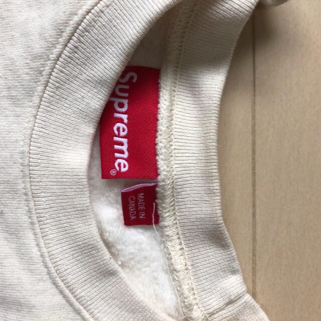 Supreme(シュプリーム)のsupreme メンズのトップス(スウェット)の商品写真