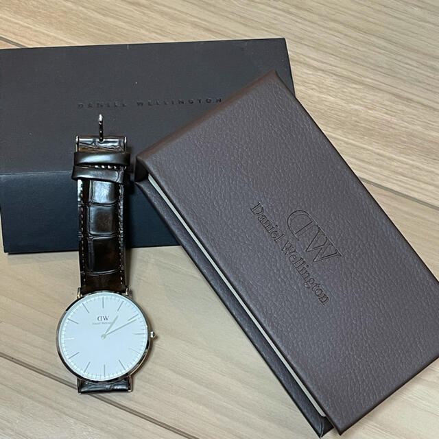 Daniel Wellington(ダニエルウェリントン)の【\(^o^)/!!さん専用】ダニエルウィリントン　腕時計 レディースのファッション小物(腕時計)の商品写真