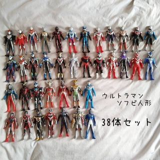 ウルトラマン*ソフビ人形 まとめ売りの通販 by らいく|ラクマ