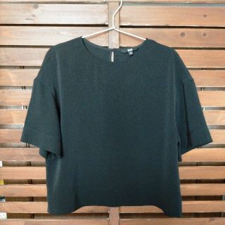 ユニクロ(UNIQLO)のUNIQLO＊ドロップショルダードレープブラウス(シャツ/ブラウス(半袖/袖なし))