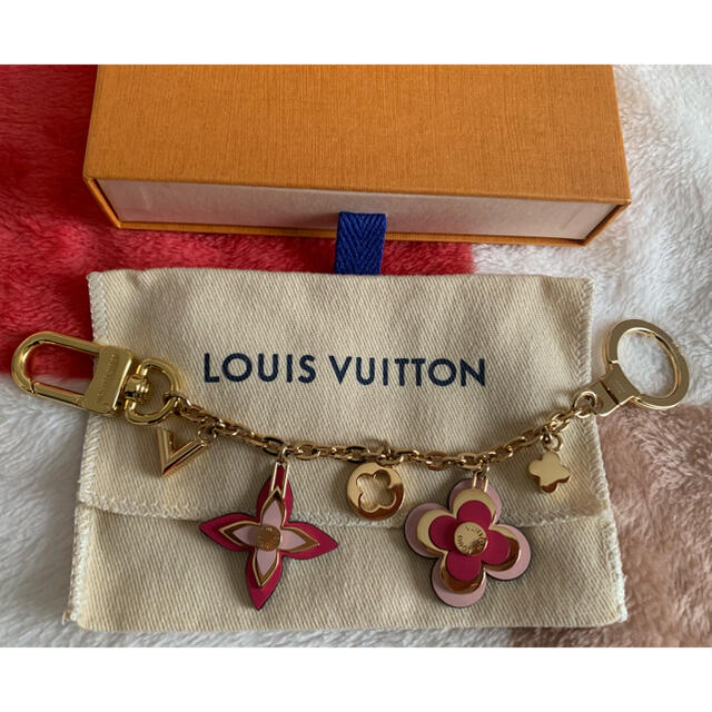 LOUIS VUITTON(ルイヴィトン)の【美品】ルイヴィトン バッグチャーム レディースのアクセサリー(チャーム)の商品写真