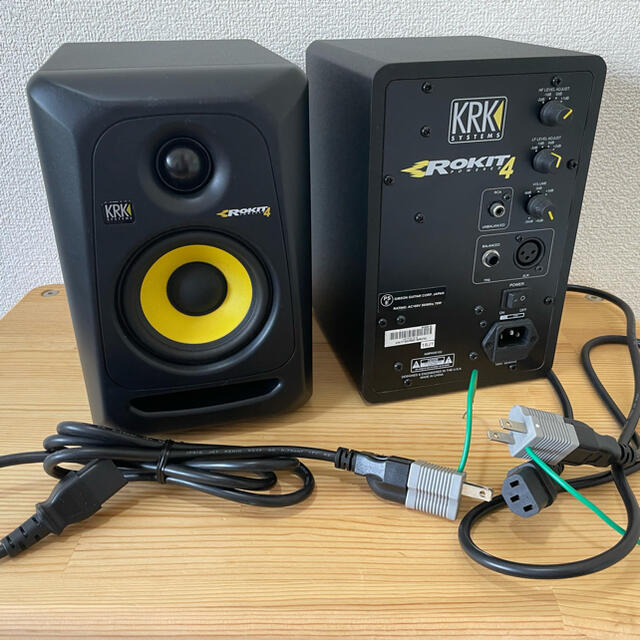 Gibson(ギブソン)のKRK Rokit4 G3 PR4G3 モニタースピーカー【ペア】 楽器のレコーディング/PA機器(スピーカー)の商品写真