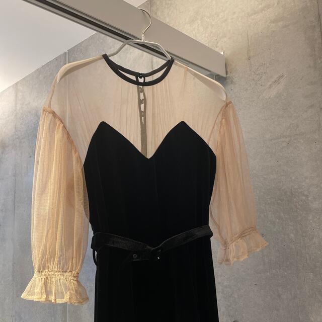 Ameri VINTAGE(アメリヴィンテージ)の【さくらひよこさん専用】Ameri TULLE SLEEVE レディースのワンピース(ロングワンピース/マキシワンピース)の商品写真