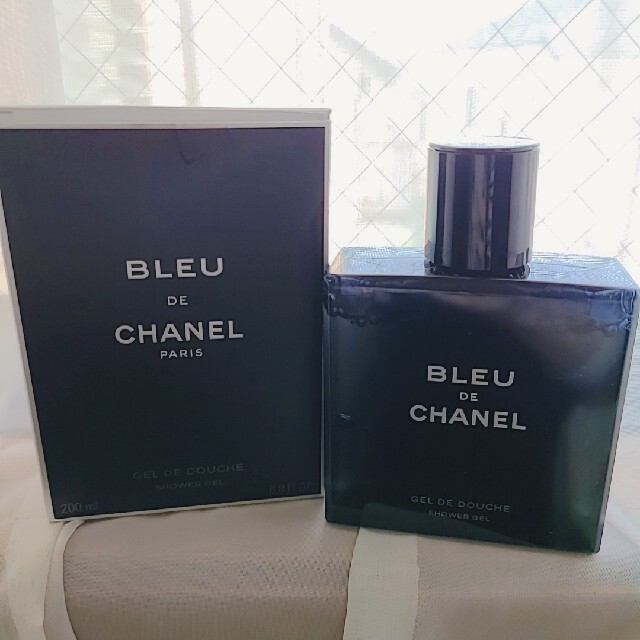 CHANEL(シャネル)のシャネル ブルー ドゥ シャネル ヘア&ボディ ウォッシュ 200ml コスメ/美容のボディケア(ボディソープ/石鹸)の商品写真