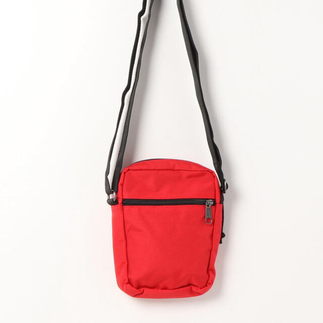 EASTPAK(イーストパック)のEASTPAK メンズのバッグ(ショルダーバッグ)の商品写真