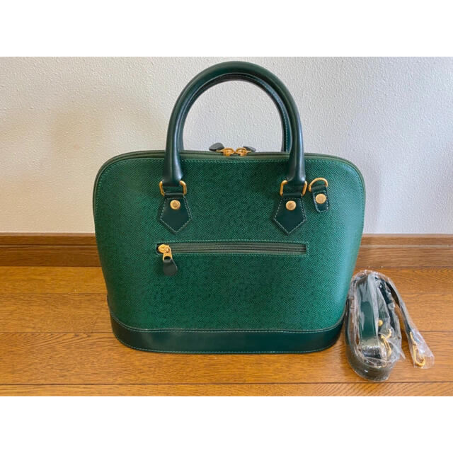 LAURA GIANI  ハンドバッグ　ショルダーバッグ レディースのバッグ(ハンドバッグ)の商品写真