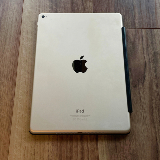 人気定番2022 iPad Air2 Gold 16GB_Wi-Fiモデルの通販 by あるた's shop｜アイパッドならラクマ - （★shimoさん専用）iPad 格安最新品